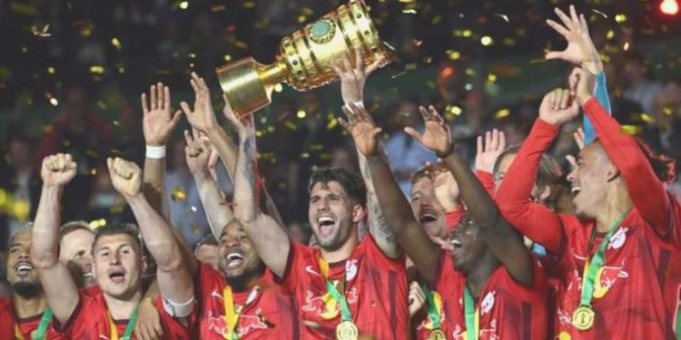 Leipzig’e transferlerden 240 milyon euro’luk dev gelir