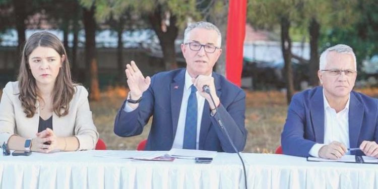 Lider Arda: Mağduriyetinizi gidereceğiz