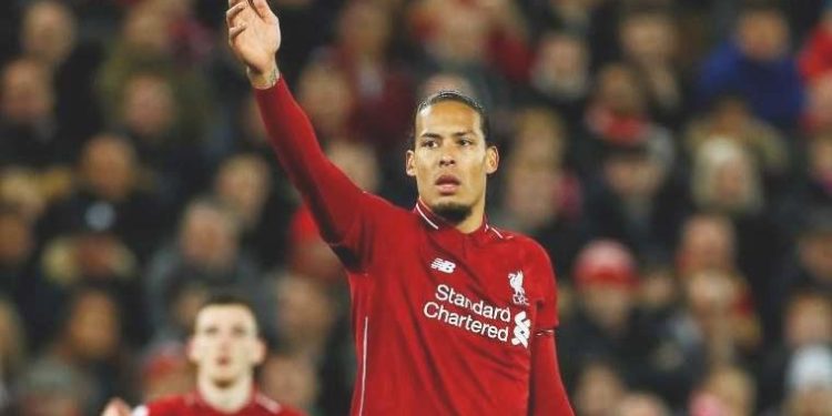 Liverpool’da kaptanlık pazubandı Virgil van Dijk’a emanet!