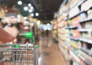 Marketi peçete ve  içme suyu yaktı