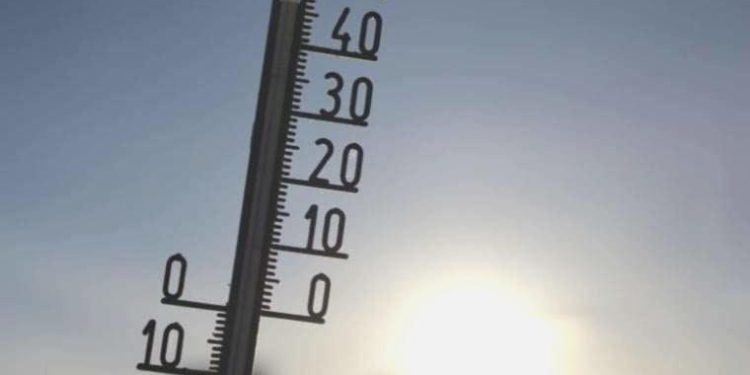 Meteoroloji’den tüm yurda ‘sıcak hava’ uyarısı: Mevsim normallerinin 4-8 derece üzerine çıkacak