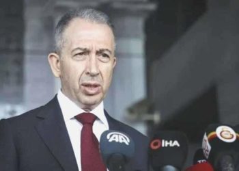 Metin Öztürk: ‘Kafayı peynir ekmekle yemişler!’