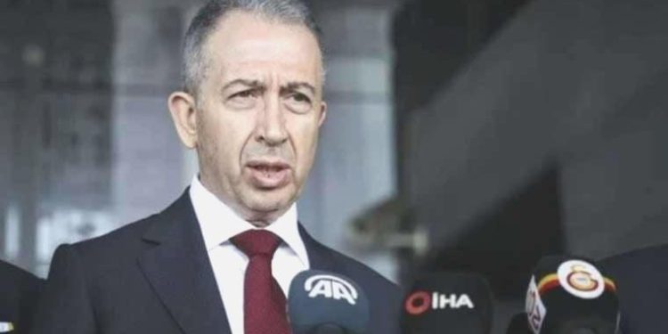 Metin Öztürk: ‘Kafayı peynir ekmekle yemişler!’