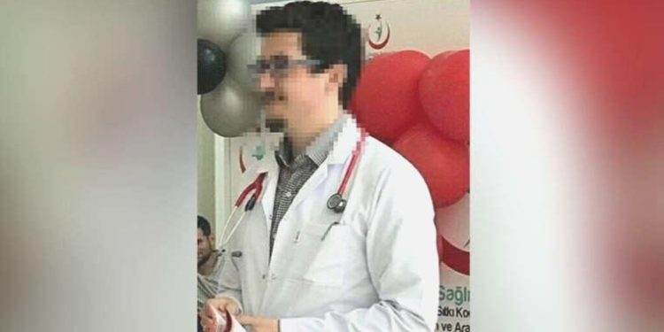 Muayene ettiği hastası şikayet etti: Hekim cinsel istismar suçlamasıyla tutuklandı