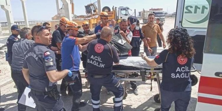 Niğde’de iş cinayeti: Üzerine beton kiriş düşen emekçi hayatını kaybetti