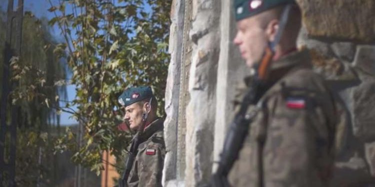 Polonya’dan Belarus sonuna ek güç desteği