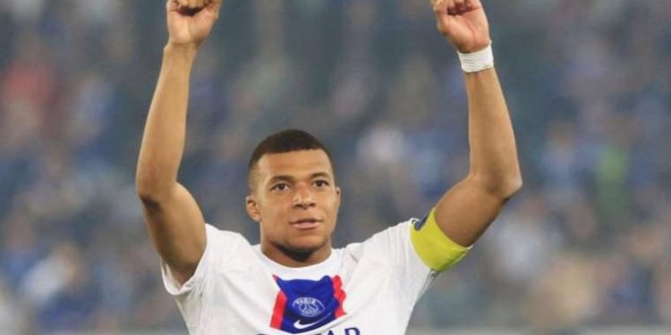 Real Madrid’den Mbappe transferi için servet