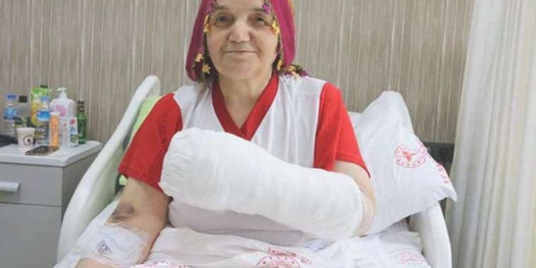 Rize’de müthiş kaza: 72 yaşındaki bayanın parmakları koptu