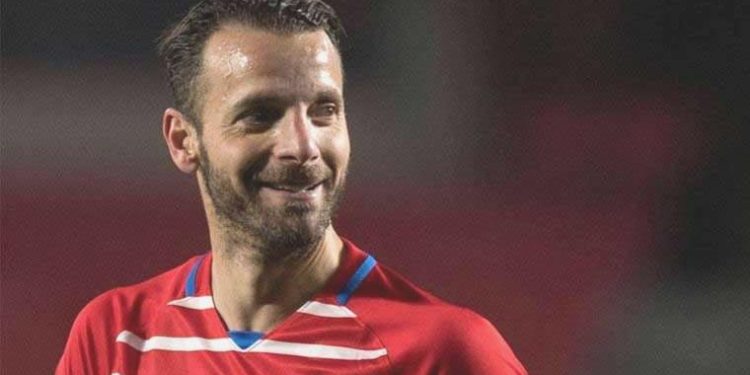 Roberto Soldado futbola veda etti!