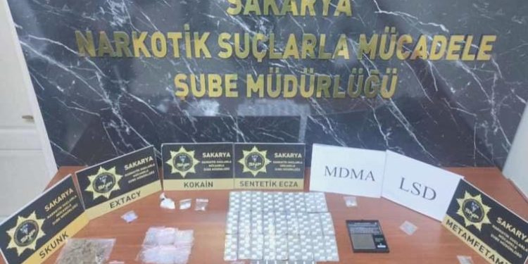 Sakarya’da uyuşturucu ticareti yapanlara operasyon: 88 gözaltı!