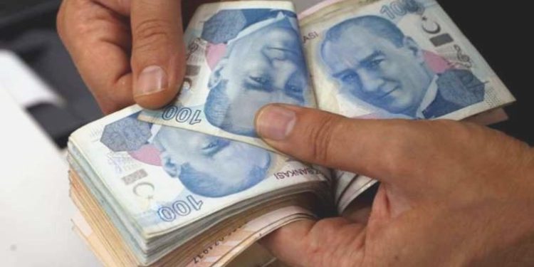 SGK Uzmanı Özgür Erdursun’dan dikkat çeken açıklama: Emekliye ek artırım için iki tarih duyurdu!