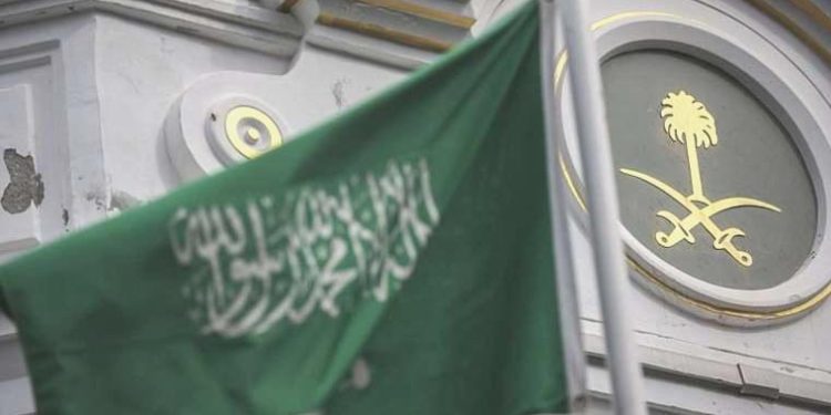 Suudi Arabistan’dan Lübnan uyarısı: Ülkeyi hemen terk edin