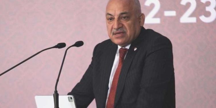 TFF Lideri Mehmet Büyükekşi’den hakem açıklaması: ‘Algoritma atayacak’