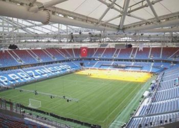 Trabzonspor’un stadına tarihi sponsorluk! 1 milyar 500 milyon TL