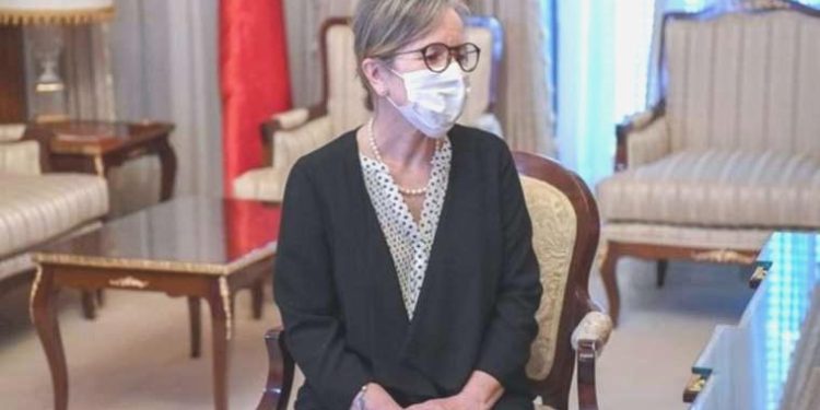 Tunus’un birinci bayan başbakanı vazifeden alındı