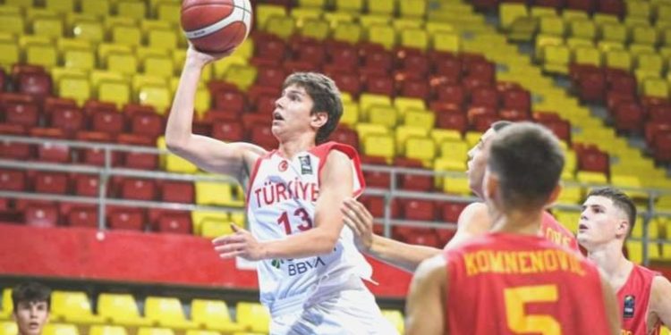 U16 Ulusal Ekibi Karadağ’a kaybetti