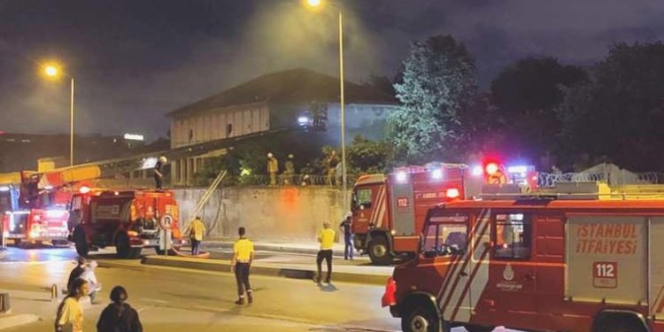 Veliefendi Hipodromu önündeki yangında ‘kundakçı’ kuşkusu