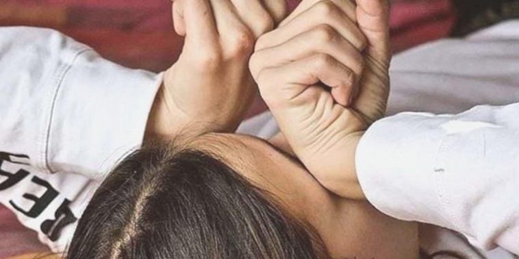 11 yıldır uyuyordu 72 yaşında tekrar hayata döndü