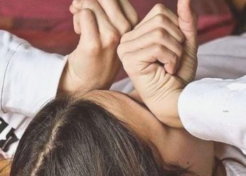 11 yıldır uyuyordu 72 yaşında tekrar hayata döndü