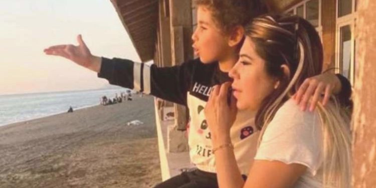 180 gün sonra acı haber geldi: Rönesans Rezidans’ta yaşayan kızı ve torununun cenazesine ulaştı!