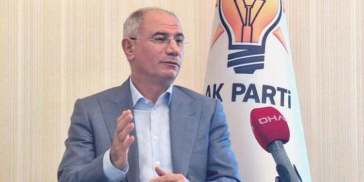 7 Ekim’de kongre yapılacak: AKP’den ‘kadrolarda büyük değişim’ iletisi