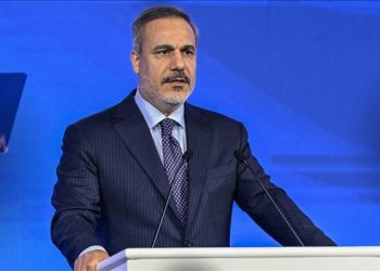 Bakan Fidan’dan İletişim Zirvesi’nde önemli açıklamalar: Milli güvenliğimiz için her adımı atacağız