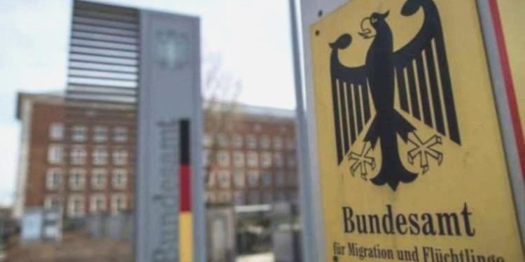 Almanya’ya yapılan iltica müracaatlarında yüzde 203 artış!