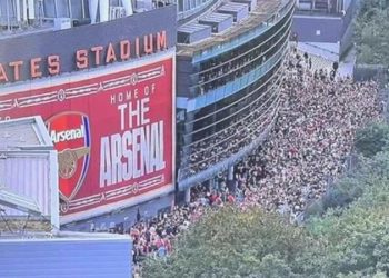 Arsenal – Nottingham Forest maçına yoğunluk ertelemesi