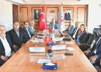 Bakan Bolat, süt ve süt eserleri bölüm temsilcileriyle bir ortaya geldi