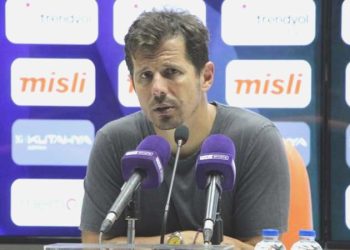 Başakşehir Teknik Yöneticisi Emre Belözoğlu: ‘Telafi edecek süremiz var’