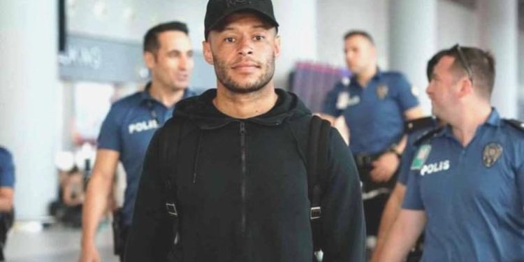Beşiktaş, Alex Oxlade-Chamberlain’i sıhhat denetiminden geçirdi