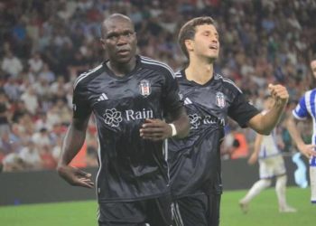 Beşiktaş forması giyen Salih Uçan’a İtalya’dan sürpriz teklif
