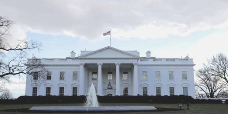 Beyaz Saray’dan Kongre’ye davet: Ek fon talep etti