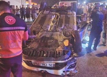 Bursa’da makas atan araç takla attı: 5 yaralı