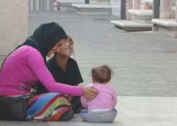 Dilencilerin yeni taktiği: Aldırdıkları eseri iade ederek paraya çeviriyorlar