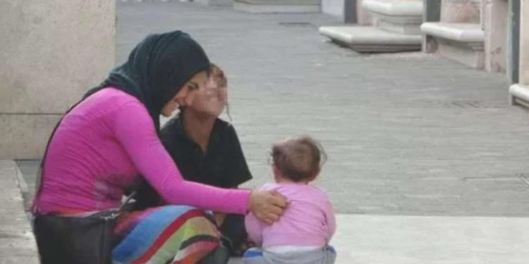 Dilencilerin yeni taktiği: Aldırdıkları eseri iade ederek paraya çeviriyorlar