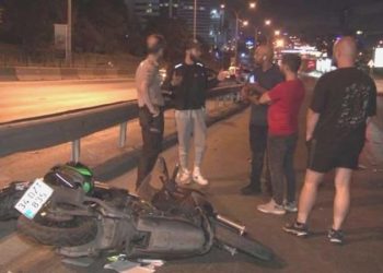 E-5’te 2 araç ve 1 motosiklet kazaya karıştı: 1 meyyit