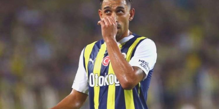 Fenerbahçe’de İrfan Can Kahveci’den yansılara yanıt!