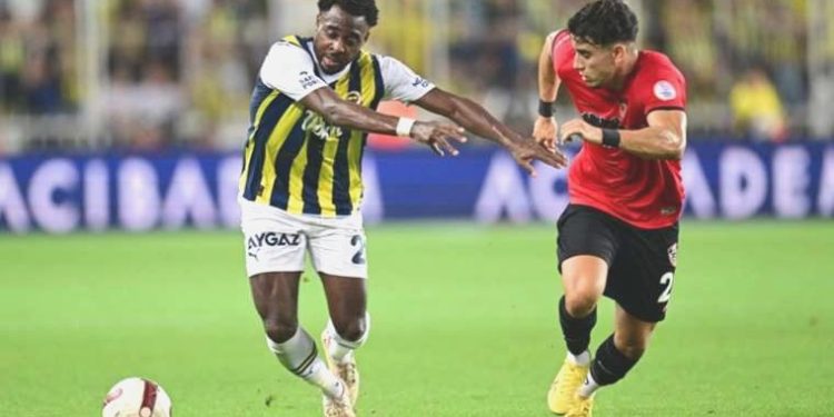 Fenerbahçe’ye Rodrigo Becao ve Osayi Samuel’den müjdeli haber