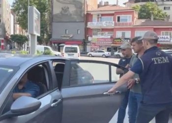 FETÖ mahkumu eski polis, yol denetiminde yakalandı