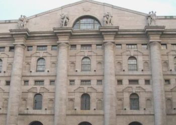 İtalya hükümetinden bankaların ekstra kârına vergi kararında geri adım: Üst limit olacak