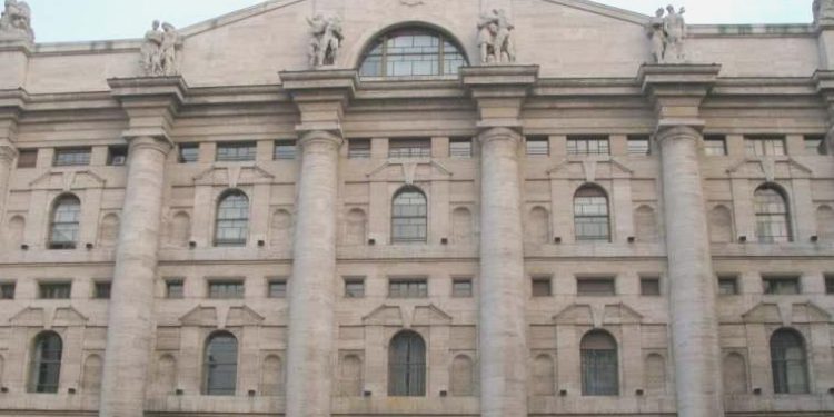 İtalya hükümetinden bankaların ekstra kârına vergi kararında geri adım: Üst limit olacak