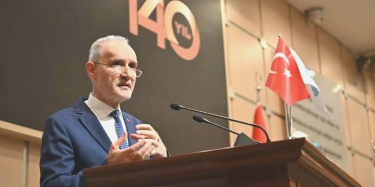 İTO Lideri Şekib Avdagiç kıymetli kredilerden şikâyet etti!