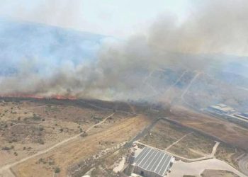 İzmir’de makilik alanda yangın: Havadan ve karadan müdahale ediliyor!