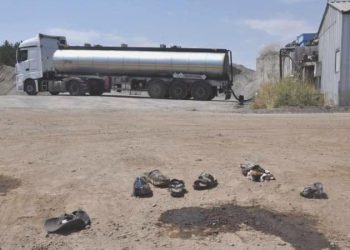 Kars’ta iş kazası… Sıcak zift çalışanların üzerine sıçradı: 3 ağır yaralı!