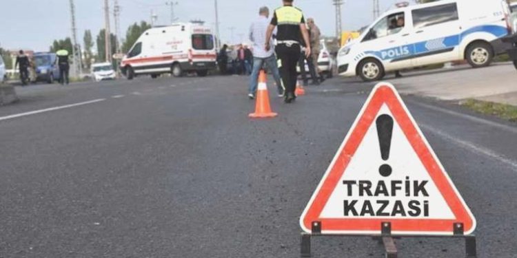 Kırşehir’de feci kaza… 1 kişi hayatını kaybetti, 4 kişi yaralandı!