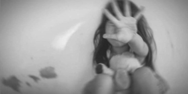 Kürtaj olmasına müsaade vermediler: 13 yaşındaki çocuk doğum yaptı!