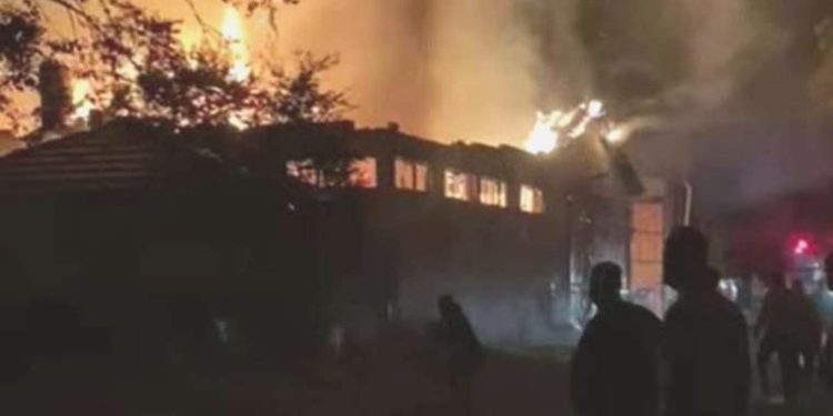 Kütahya’da orman eserleri fabrikasında yangın