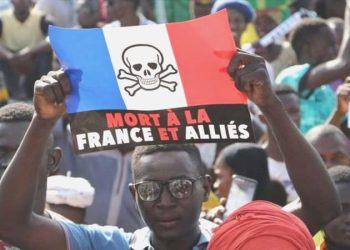 Mali, Fransız vatandaşlarına vize vermeyi durdurdu