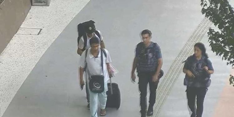 Mescitte uyuyanların paralarını çaldı: Havalimanında tutuklandı